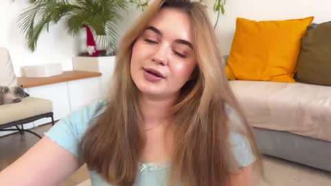 ViolaandVince online show from March 27, 11:54 am