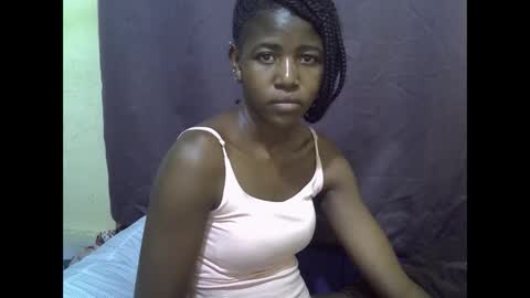 Snapshot of sweet_tattiana chatting on May 23, 9:52 pm Tatty online show from May 23, 9:52 pm