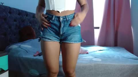 Laura Lombardi online show from May 21, 5:42 pm