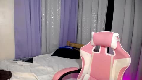 Trisha online show from February 16, 7:04 am