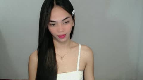 Snapshot of sweet_tyla chatting on December 26, 3:27 am sweet_tyla online show from December 26, 3:27 am