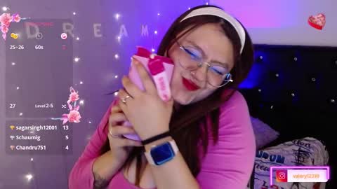 Snapshot of sweet_valery21 chatting on February 7, 5:40 pm valery online show from February 7, 5:40 pm