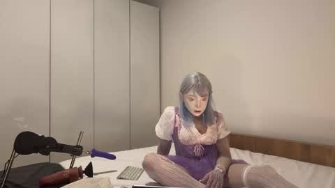 sweet_virg_n_sissy online show from January 17, 10:46 pm