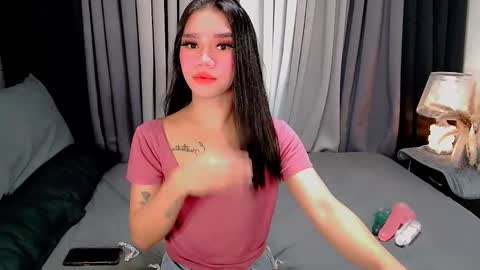 bea takashi  online show from November 9, 9:18 am