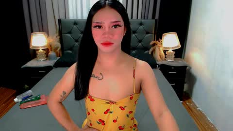 bea takashi  online show from June 8, 9:42 am