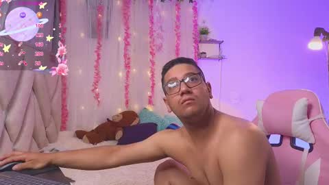 Snapshot of sweetalana__ chatting on February 25, 11:44 pm sweetalana__ online show from February 25, 11:44 pm