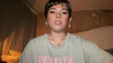 alexa your one and only queen online show from January 11, 9:15 am