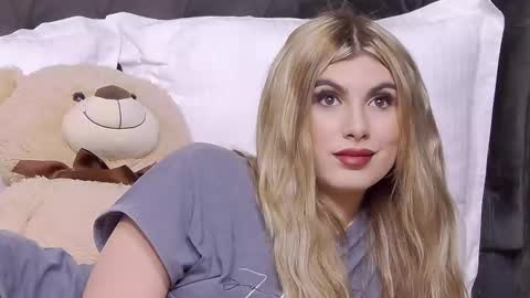 Anisia online show from September 25, 6:33 pm