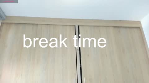 Camila online show from January 20, 8:40 pm