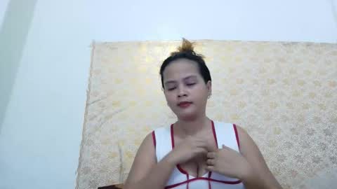 sweetasianforu online show from April 12, 5:18 pm