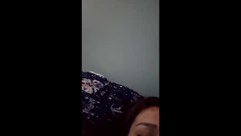 Snapshot of sweetbabe4u27 chatting on October 10, 11:31 am sweetbabe4u27 online show from October 10, 11:31 am