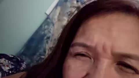 Snapshot of sweetbabe4u27 chatting on October 16, 9:43 am sweetbabe4u27 online show from October 16, 9:43 am