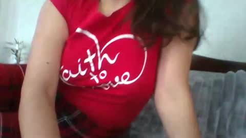 sweetbesty5322 online show from January 10, 8:16 am