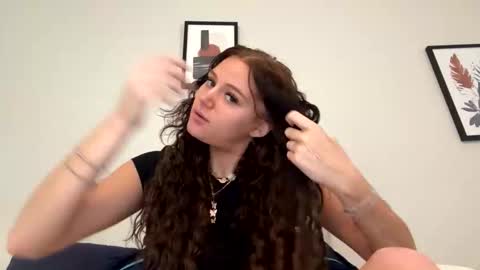 Brittanie online show from April 7, 7:25 pm