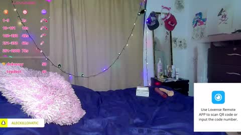 Snapshot of sweetc4meron chatting on December 29, 12:01 pm Cameron Alejandro online show from December 29, 12:01 pm