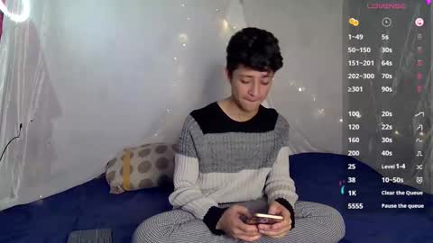 Snapshot of sweetc4meron chatting on January 30, 7:07 am Cameron Alejandro online show from January 30, 7:07 am