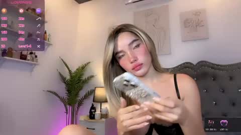 Candy online show from June 20, 7:05 pm