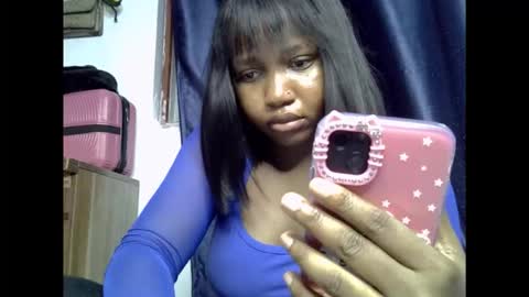 sweetcoochiex online show from December 16, 6:24 pm