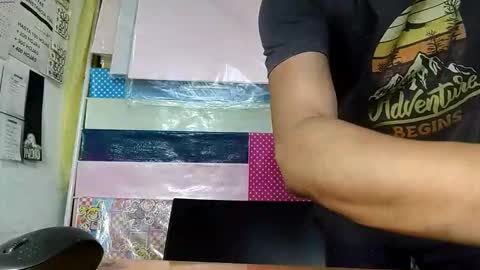 Snapshot of sweetcuervo chatting on December 19, 10:17 pm sweetcuervo independent model online show from December 19, 10:17 pm