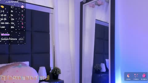 M I A online show from February 1, 5:05 pm