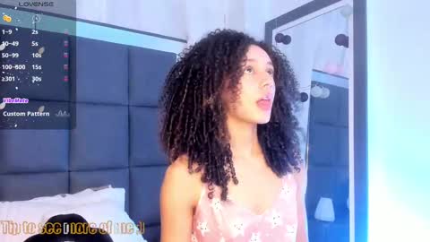 M I A online show from October 9, 11:08 am