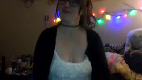 Snapshot of sweetdarcydoll chatting on October 22, 4:46 am sweetdarcydoll online show from October 22, 4:46 am