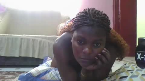 Snapshot of sweetdarkskin chatting on January 14, 1:06 pm CLARIS online show from January 14, 1:06 pm