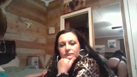 Snapshot of sweetdelight84 chatting on September 10, 9:31 am kandy online show from September 10, 9:31 am