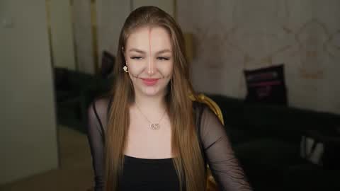 Amelia online show from October 31, 7:37 pm