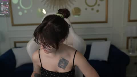 Amelia online show from May 29, 6:44 am