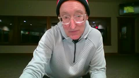 Snapshot of sweetdiamondsxxx chatting on February 21, 12:33 am sweetdiamondsxxx online show from February 21, 12:33 am