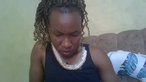 sweetdiva2012 online show from January 10, 7:04 am