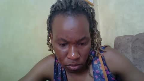 sweetdiva2012 online show from January 22, 6:20 am