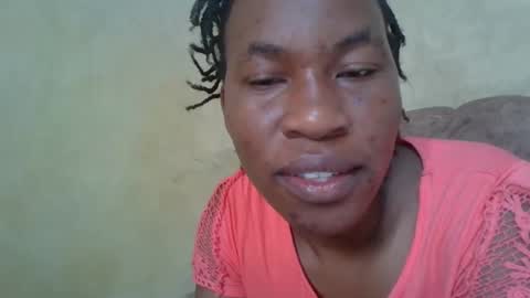 sweetdiva2012 online show from February 22, 5:44 am