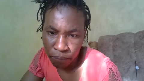 sweetdiva2012 online show from February 26, 5:31 am