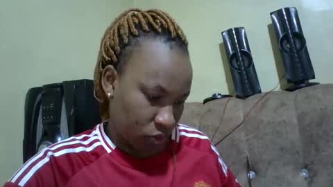 sweetdiva2012 online show from October 9, 3:04 am