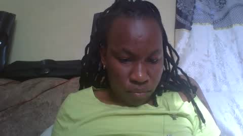 sweetdiva2012 online show from January 14, 5:24 am