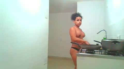 Snapshot of sweetdoll6 chatting on March 26, 11:54 pm Sweet Doll online show from March 26, 11:54 pm