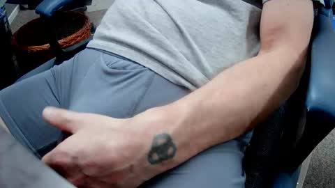 Stick around its a grower online show from January 13, 3:39 pm