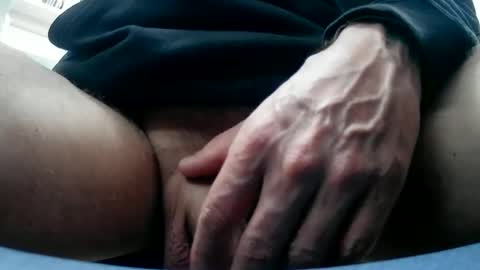 Stick around its a grower online show from May 12, 2:58 pm