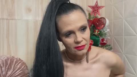 Sweeteest Julie online show from December 22, 12:29 am