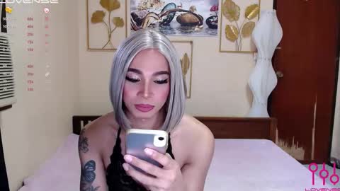 Snapshot of sweeteverdeen chatting on September 18, 2:35 am sweetkatniss online show from September 18, 2:35 am