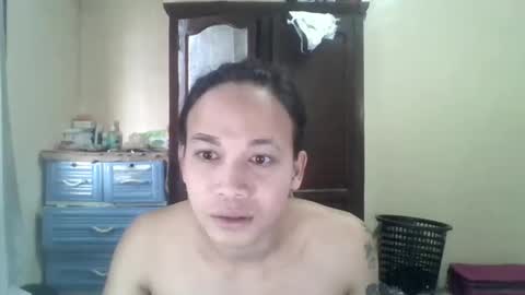 Snapshot of sweeteverdeen chatting on November 10, 2:10 am sweetkatniss online show from November 10, 2:10 am