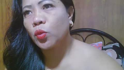 Snapshot of sweeteyes69xx chatting on June 13, 5:00 pm sweeteyes69xx online show from June 13, 5:00 pm