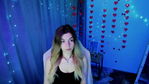 sweetfoyou online show from April 12, 5:56 am