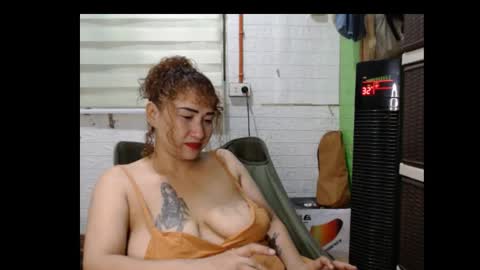 Jean online show from December 4, 4:05 pm