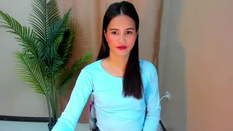sweetgirl_latina143 online show from September 30, 7:30 pm