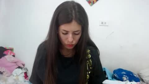 Snapshot of sweetgirsl chatting on May 28, 8:06 pm sweetgirsl online show from May 28, 8:06 pm