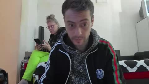 Christine online show from April 18, 8:40 am