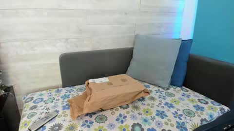 Snapshot of sweetheartmia chatting on December 17, 8:01 am sweetheartmia online show from December 17, 8:01 am